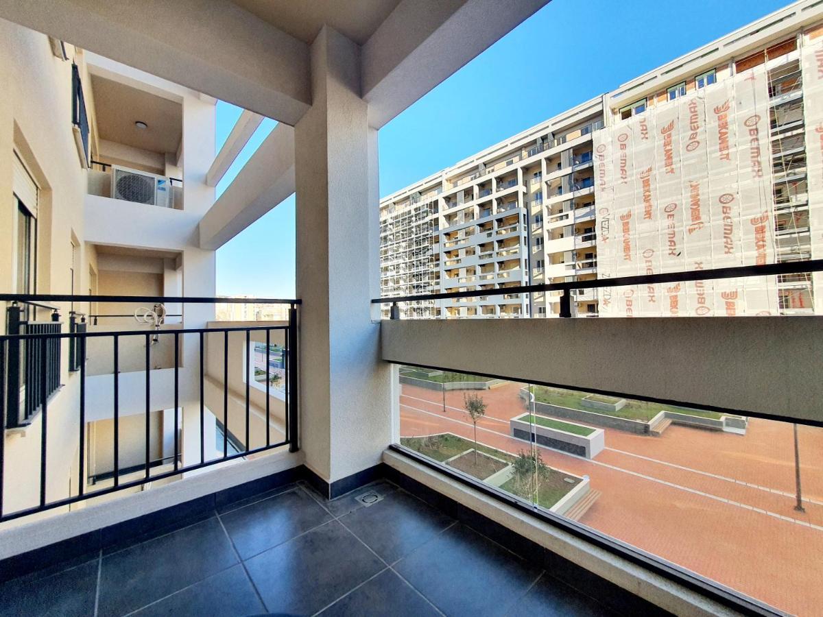 Apartman Ana Lux Podgorica Ngoại thất bức ảnh
